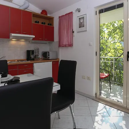1 Bedroom Awesome In Arbanija * Trogir