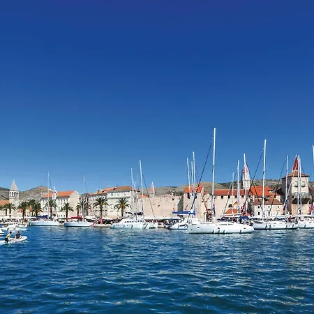 Put Vlaka Iii アパート *